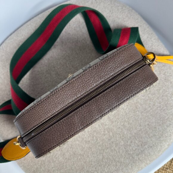 Gucci Neo Vintage GG Supreme Messenger Bag - Picture 5 of 16